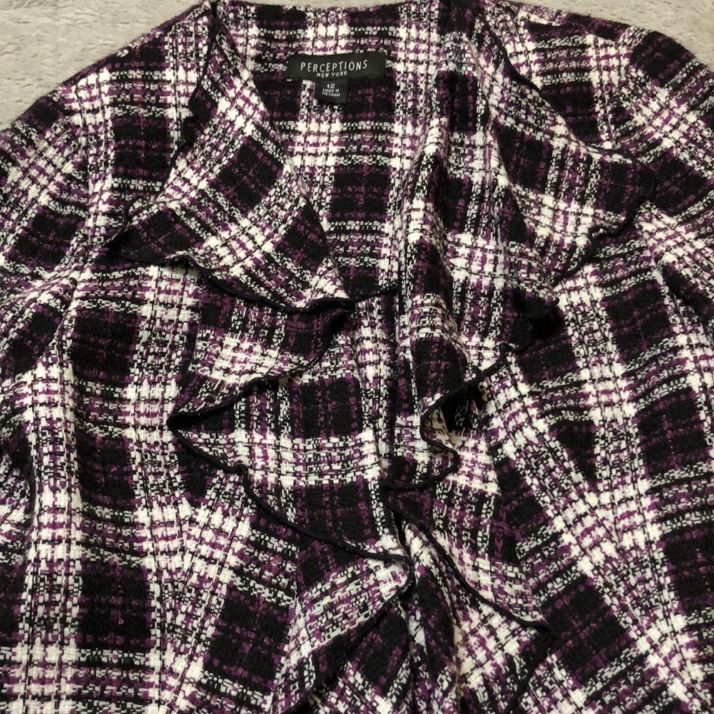 Ladies Jacket - Picture 3 of 6